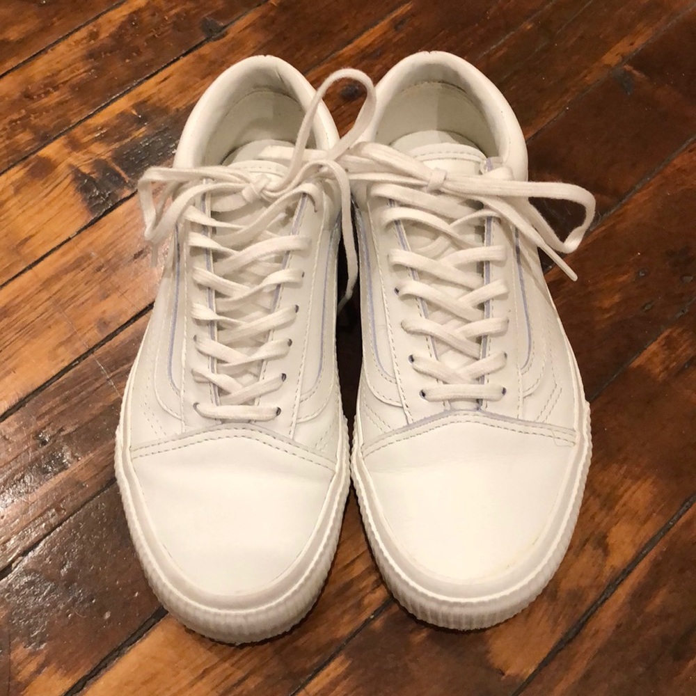 Vans white leather old skool sneakers size 5.5